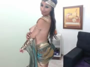 埃及超顏值豪乳女在直播裸身露屄秀身材